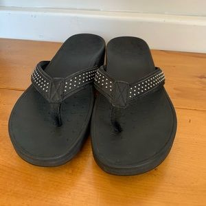Vionic wedge flip flops